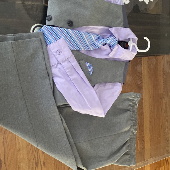 Dockers 4 piece set side 5 for boy - Picture 2 of 3